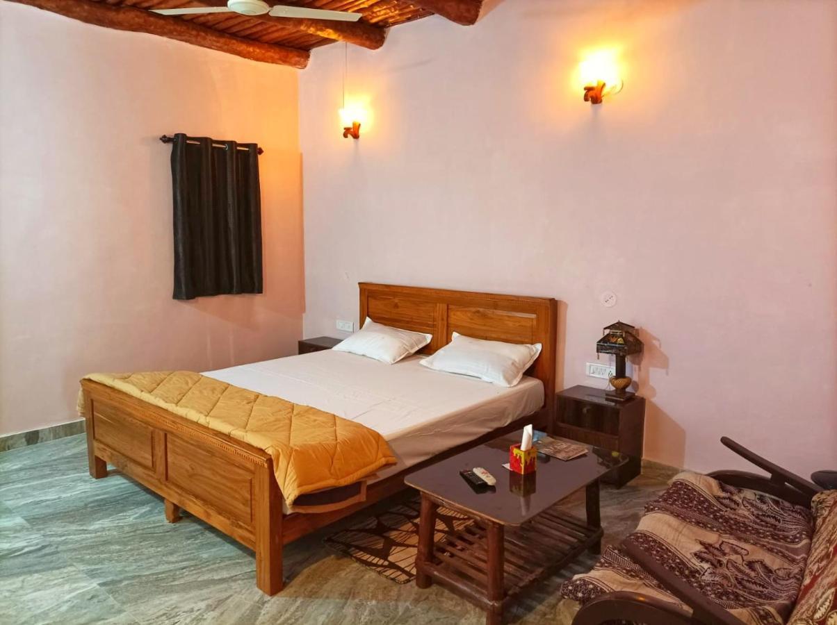 Madla Sadhna Sadan Homestay Panna מראה חיצוני תמונה