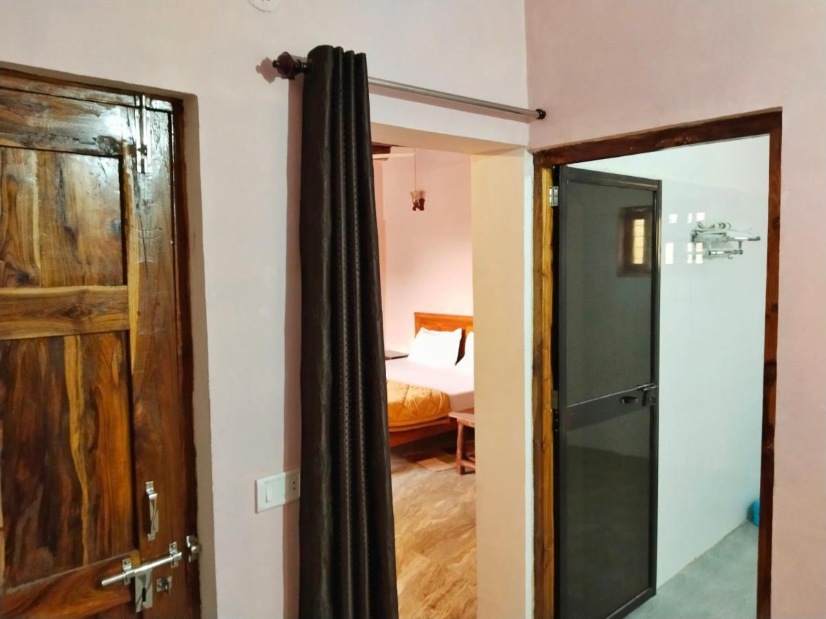 Madla Sadhna Sadan Homestay Panna מראה חיצוני תמונה