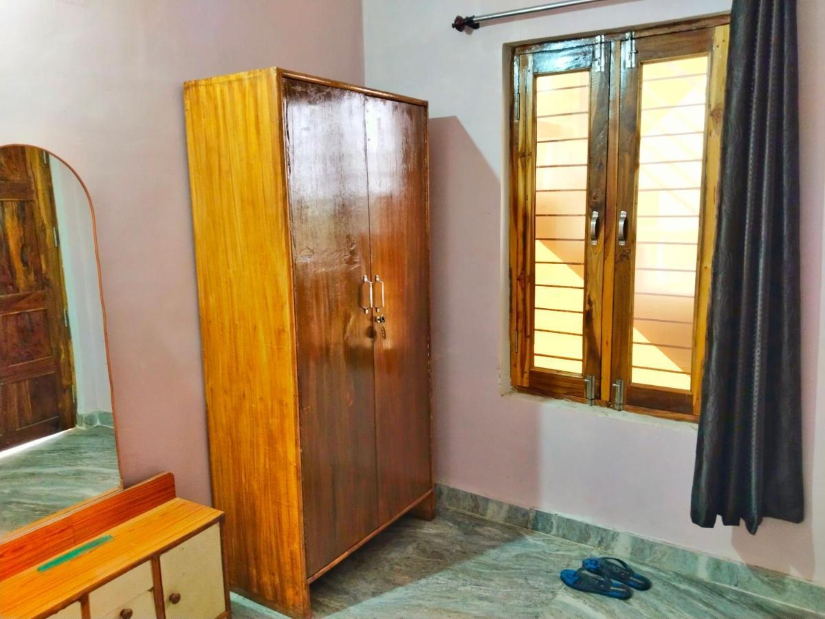 Madla Sadhna Sadan Homestay Panna מראה חיצוני תמונה