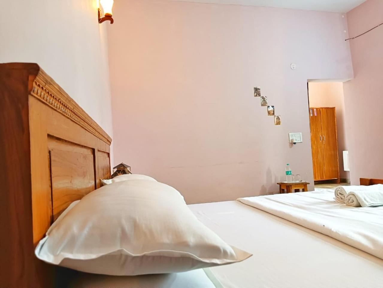 Madla Sadhna Sadan Homestay Panna מראה חיצוני תמונה